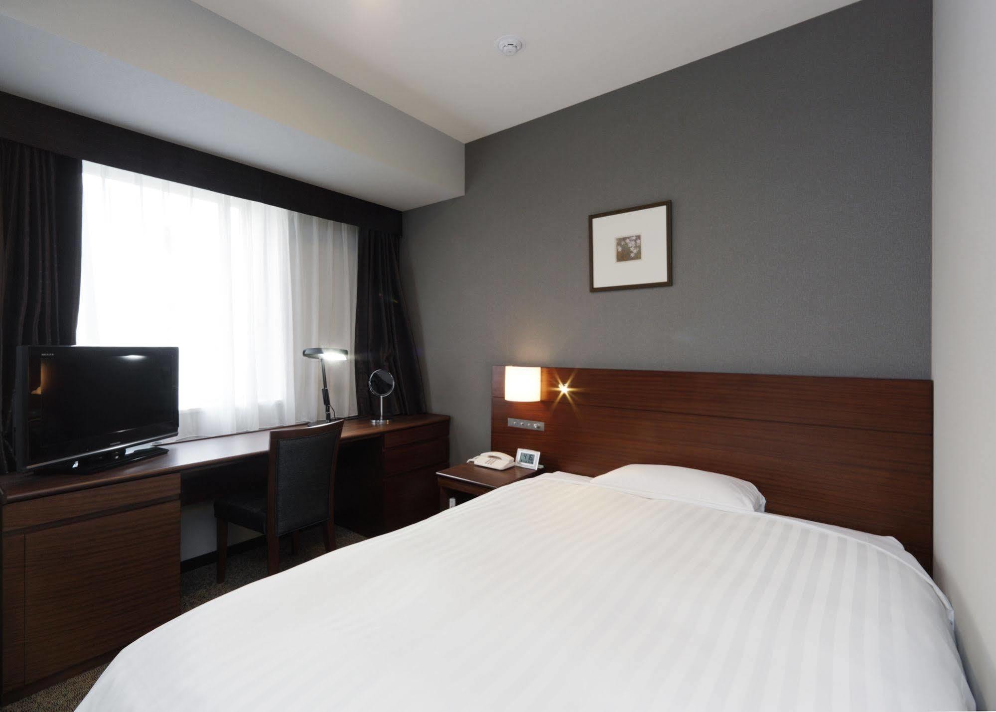 Jr-East Hotel Mets Komagome Tokio Buitenkant foto